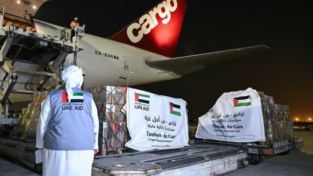 الإمارات ترسل 68 طناً من المساعدات الغذائية إلى قطاع غزة