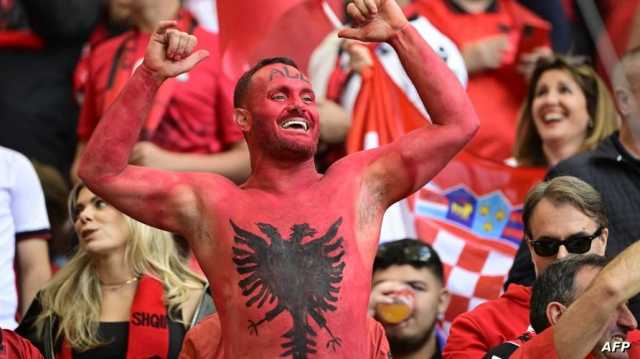 الاتحاد الأوروبي يوقف الألباني داكو مباراتين بسبب هتافات مهينة