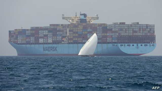 ميرسك تعيد سفن حاويات من البحر الأحمر إلى قناة السويس