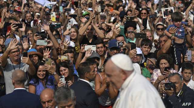 200 ألف شخص يستقبلون البابا فرنسيس في مزار فاطمة بالبرتغال