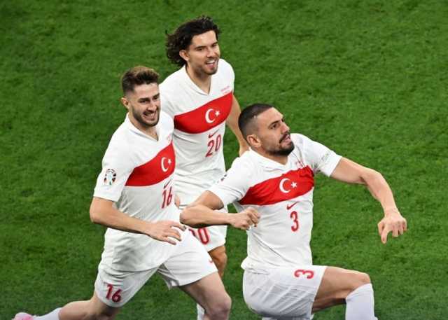 تأهل المنتخب التركي إلى الدور ربع النهائي في بطولة أمم أوروبا