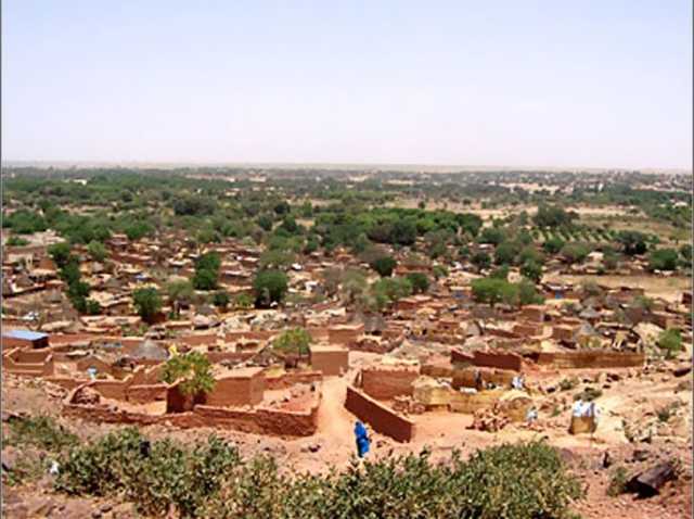 قبل وبعد.. صور تظهر دمار مناطق بأكملها غرب السودان