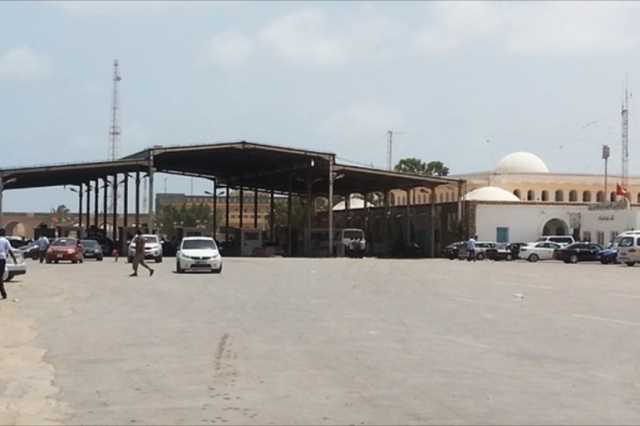 تأجيل افتتاح معبر رأس جدير بعد اشتباكات بين قوات ليبية ومسلحين محليين