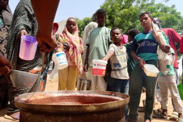 مانحون يتعهدون بأكثر من ملياري يورو للسودان