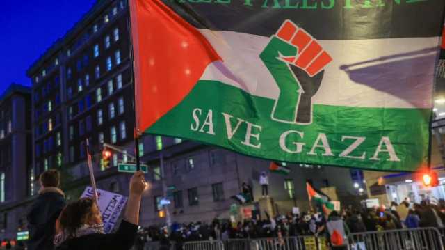 اعتقال عشرات الطلاب بجامعة أميركية خلال فض اعتصام مُعارض لحرب غزة