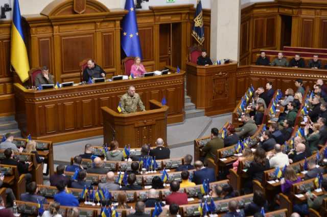 يفرض ضريبة على غير المنجبين.. برلماني أوكراني يسحب مشروع قانون أثار اعتراضات