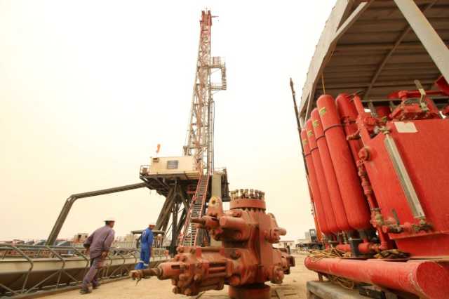 شركات صينية تفوز بمزيد من عقود التنقيب عن النفط والغاز في العراق