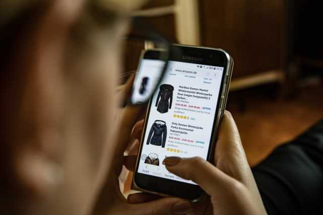التسوق البطيء سبيلك لمكافحة إغراء الشراء السهل عبر الإنترنت