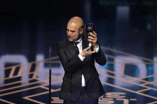ميسي يفوز بجائزة أفضل لاعب في العالم والثلاثية ترجح كفة غوارديولا