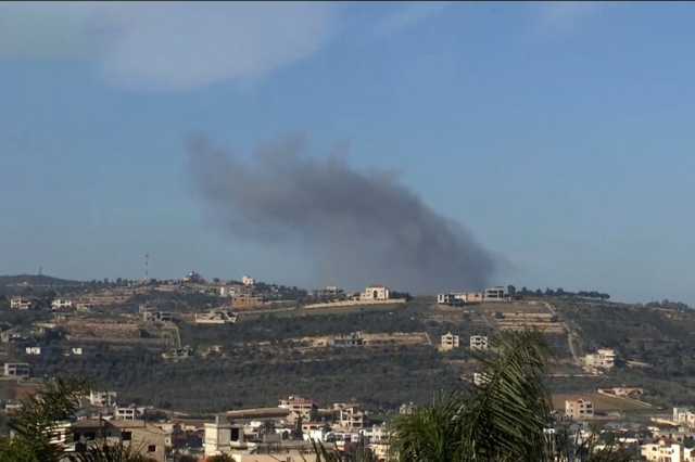 حزب الله يستهدف قاعدة ميرون وإسرائيل تقصف العمق اللبناني