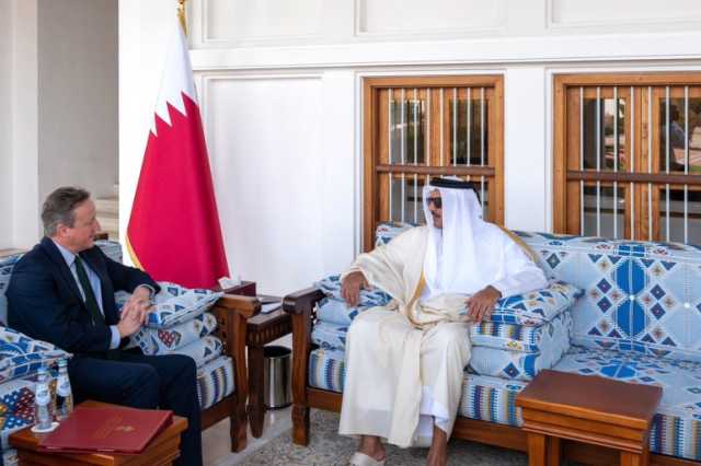 أمير قطر يبحث مع كاميرون سبل التوصل لوقف إطلاق نار دائم وفوري في غزة