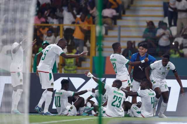 مفاجأة من العيار الثقيل.. موريتانيا تقصي الجزائر وتتأهل لثمن نهائي كأس أفريقيا لأول مرة في تاريخها