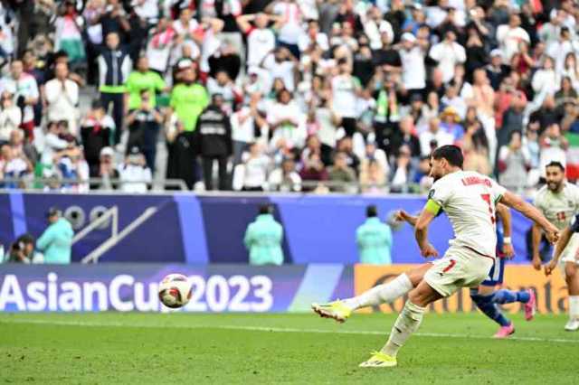 شاهد.. إيران تهزم اليابان في الوقت القاتل وتعبر لنصف نهائي كأس آسيا