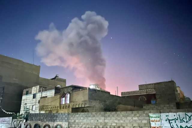 غارات أميركية وبريطانية على اليمن والحوثي يتوعد بمفاجآت