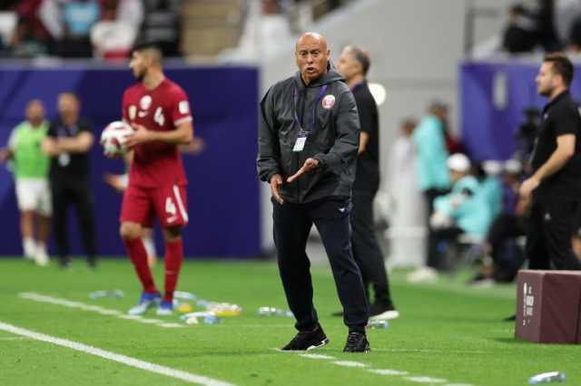 مدرب قطر يقلل من أهمية هوية حكم مواجهة إيران بنصف نهائي كأس آسيا