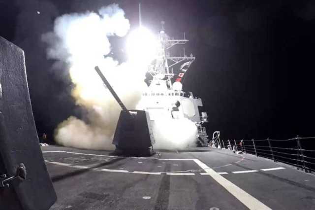 أميركا تستهدف سفينتين وصواريخ متنقلة في اليمن