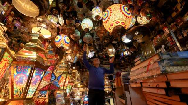 فانوس رمضان.. صنعه الفاطميون لإضاءة المساجد فصار رمزا لشهر الصيام