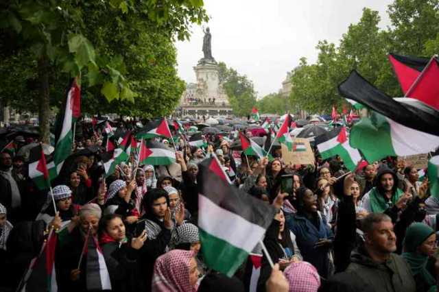 من ساحة الجمهورية.. الحراك الفرنسي يتضامن مع لبنان وفلسطين