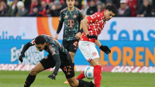 شاهد.. بايرن ميونخ يتلقى الهزيمة الأولى في الدوري الألماني