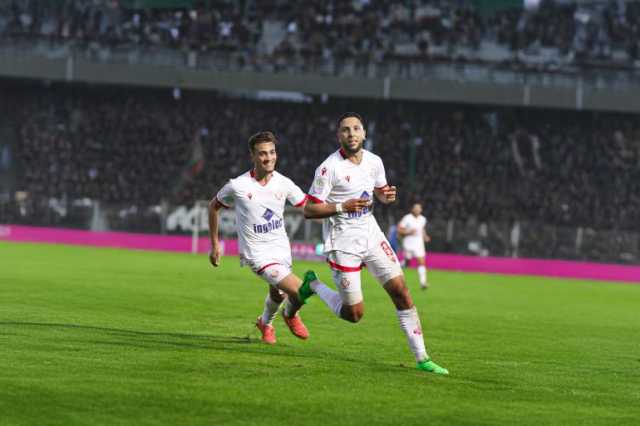 الوداد يتعادل مع الجيش الملكي ونهضة بركان يعزز صدارته للدوري المغربي