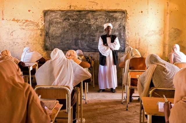 امتحانات الثانوية العامة بالسودان.. كيف تهدد الحرب مستقبل الطلاب التعليمي؟