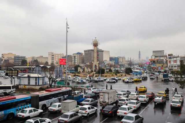 الاقتصاد الإيراني في عامه الجديد بين الأزمات والفرص المشروطة