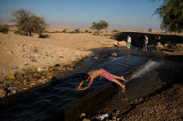 هكذا حرمت اتفاقية أوسلو الفلسطينيين من مياههم