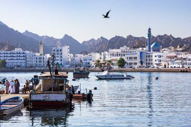 صندوق النقد يتوقع أن يظل النمو في سلطنة عمان معتدلا