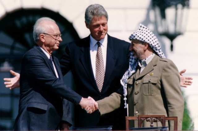 30 عاما على توقيعه.. هكذا اغتال اتفاق أوسلو حلم الفلسطينيين بدولة