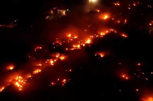 شاهد- حريق كبير يلتهم سوقا شعبية في إثيوبيا ويتسبب بأضرار واسعة