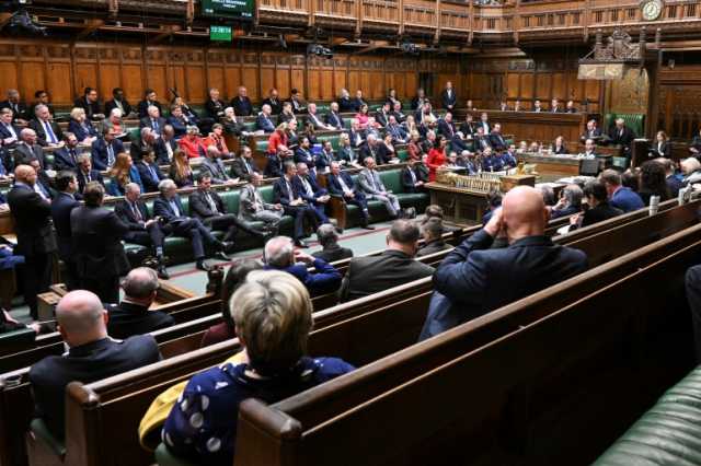 حل البرلمان البريطاني رسميا وتوقعات بعودة حزب العمال للسلطة