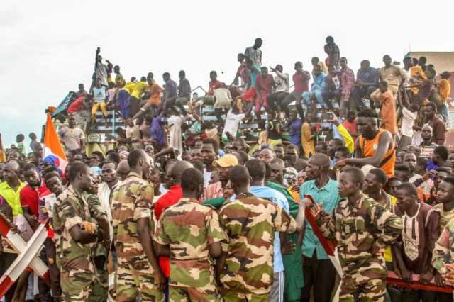 تحركات شعبية وعسكرية في النيجر بعد حسم إيكواس موعد التدخل