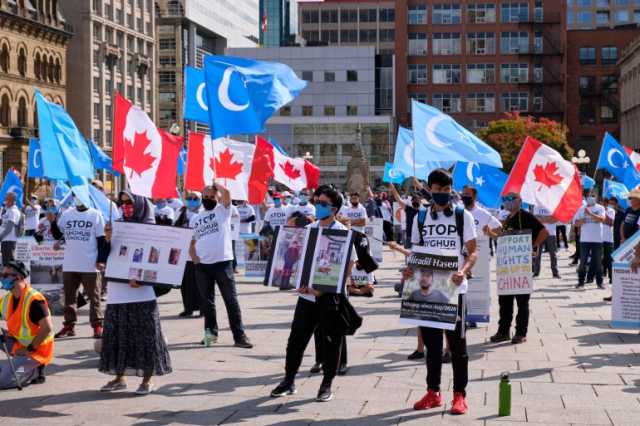 كندا تحقق مع شركات كبرى بشأن إخضاع مسلمي الإيغور للعمل القسري