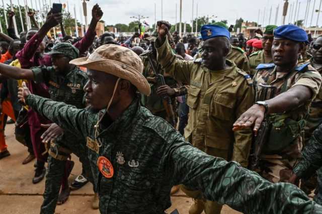 مقال بنيويورك تايمز: طوفان الانقلابات ضد القادة الأفارقة لن يتوقف