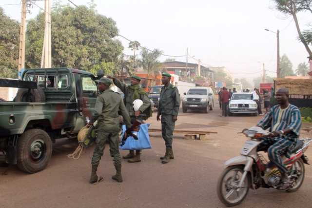 مقتل 21 مدنيا في هجوم مسلح وسط مالي