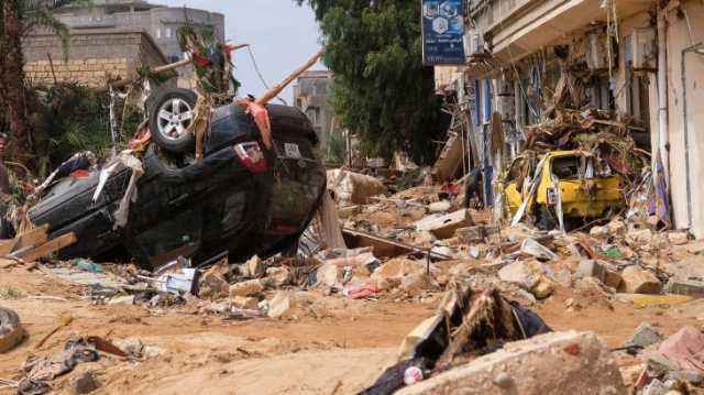 شاهد.. ناشط ليبي يوثق لحظات مرعبة عاشتها عائلته بدرنة