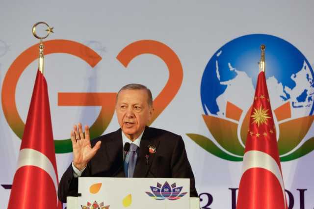 أردوغان يرفض تهميش روسيا بملف الحبوب ولافروف يجدد شروط العودة