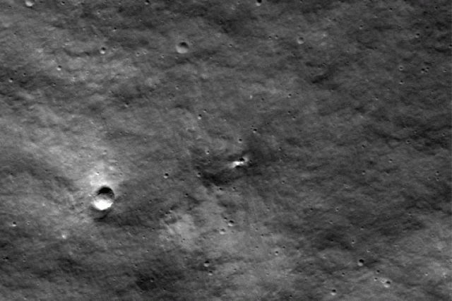 سقوط المركبة الروسية على سطح القمر يخلّف فوهة جديدة