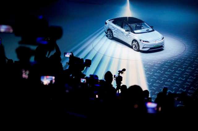 أوروبا تحقق في دعم صيني للسيارات الكهربائية وانتهاك المنافسة