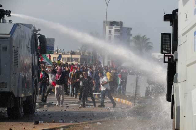 الشرطة التركية تفرق مظاهرة داعمة لفلسطين قرب قاعدة تضم قوات أميركية