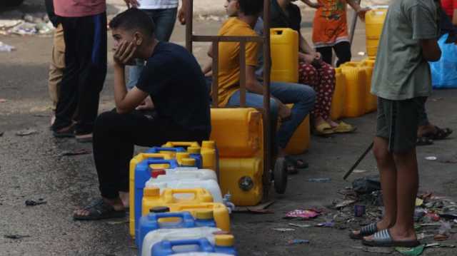 العطش يهدد حياة الناجين من نيران القصف في غزة