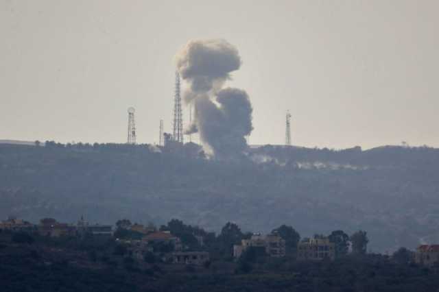 غارات إسرائيلية على جنوب لبنان وحزب الله يقصف تجمعات للجنود