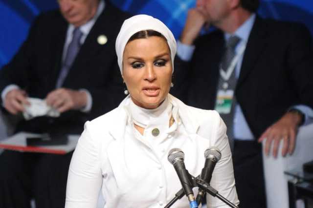 الشيخة موزا بنت ناصر تعتذر عن دورها كسفيرة لليونسكو لفشل المنظمة بإغاثة أطفال غزة