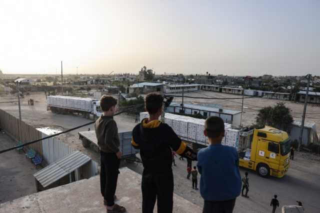 السلطة تدعو للتنسيق بشأن مساعدات غزة بعد تقارير عن دور لرئيس المخابرات