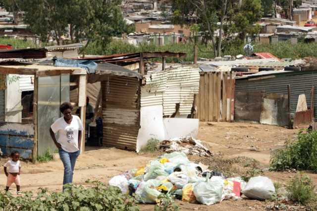 إحراق 7 أشخاص حتى الموت في جنوب أفريقيا