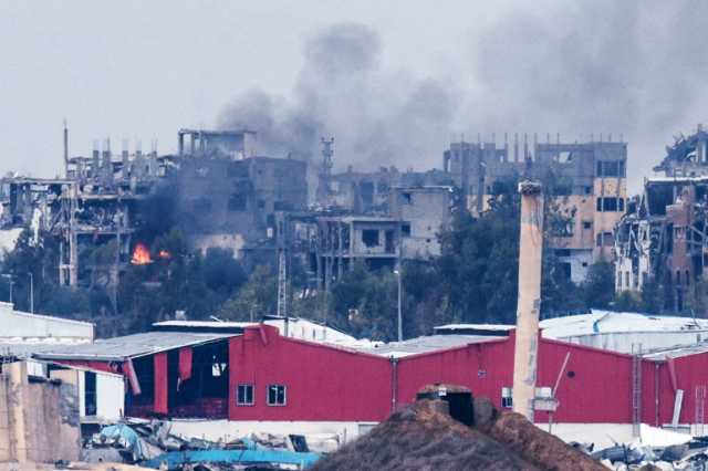 غارات بمدينة غزة والاحتلال يقتحم مستشفى ومدارس بخان يونس