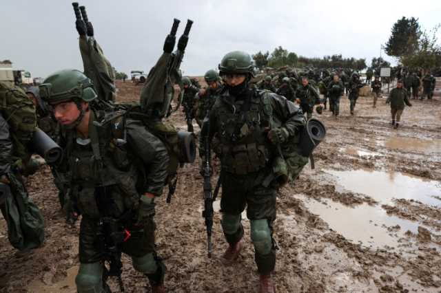 130 ضابطا إسرائيليا لنتنياهو: نرفض عودة سكان شمال غزة