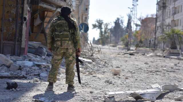 استهدف حافلتهم العسكرية.. مقتل 23 جندياً سورياً في هجوم لـداعش