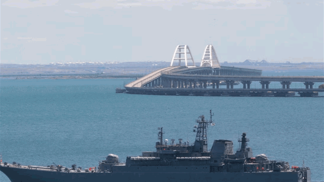 روسيا تندد بالهجوم الاوكراني على جسر القرم وتتوعد بالرد