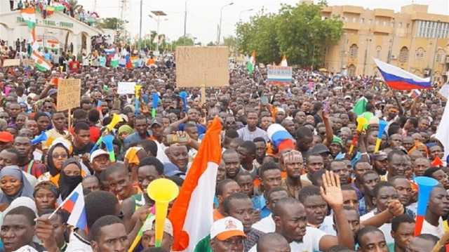 النيجر.. الجيش يفشل عملية عسكرية فرنسية استهدفت القصر الرئاسي